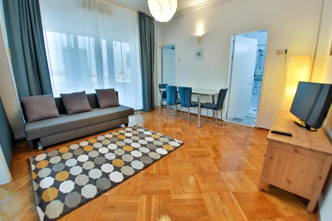 Color Apartments Nicolae Tonitza St Bukarest Eksteriør billede